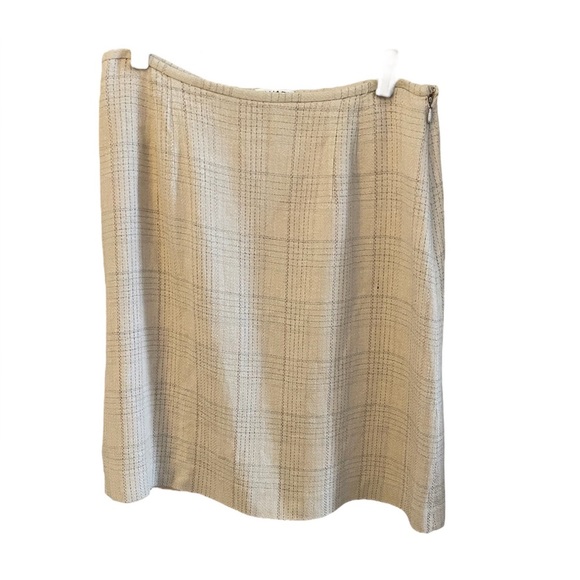 Tahari Dresses & Skirts - Tahari Lined Linen Skirt